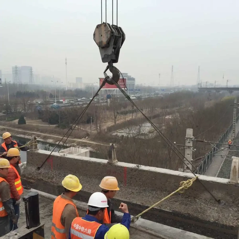 高速公路防撞墙绳锯切割拆除施工｜混凝土防撞墙专业切割拆除
